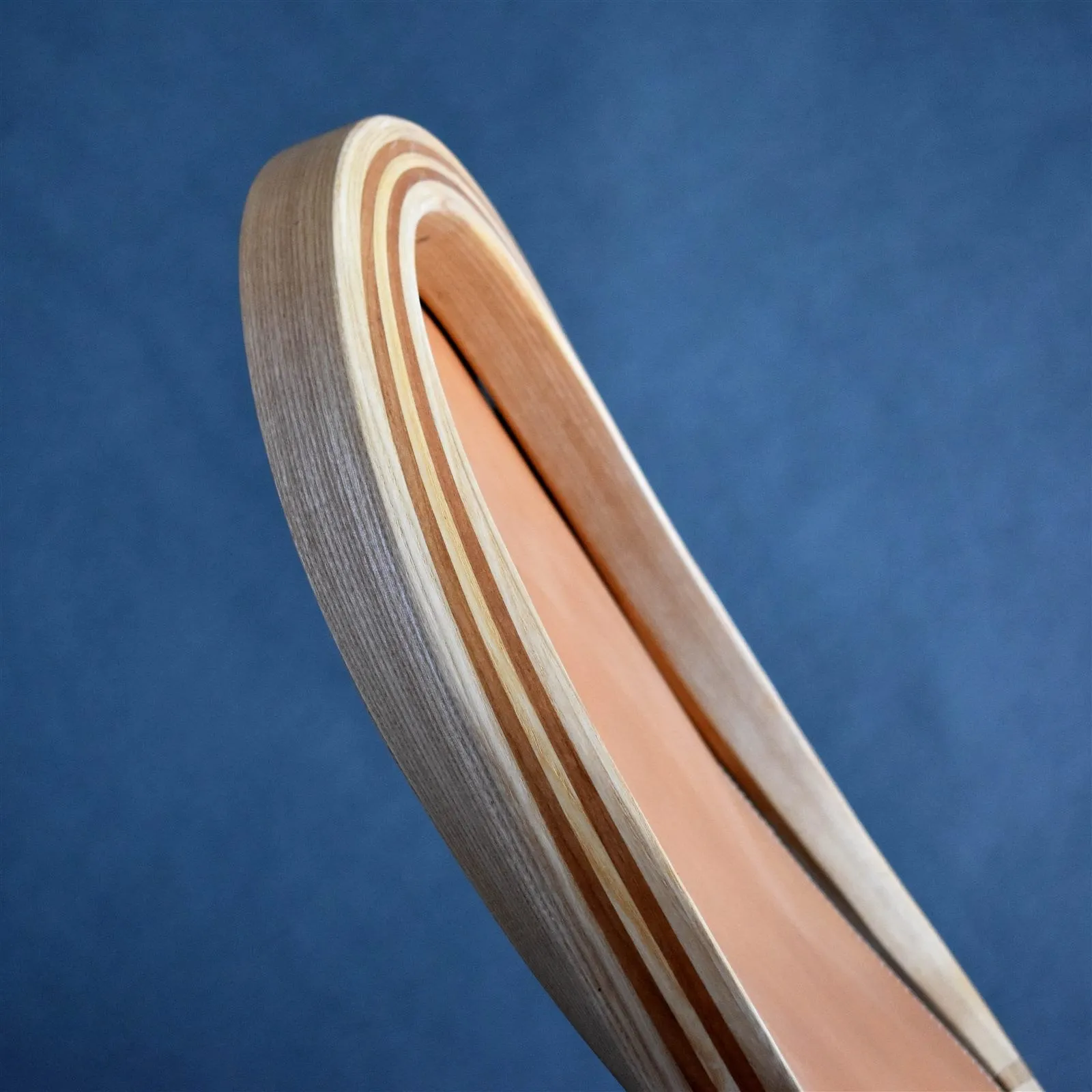 Flect, detail of the leather seat and laminated frame