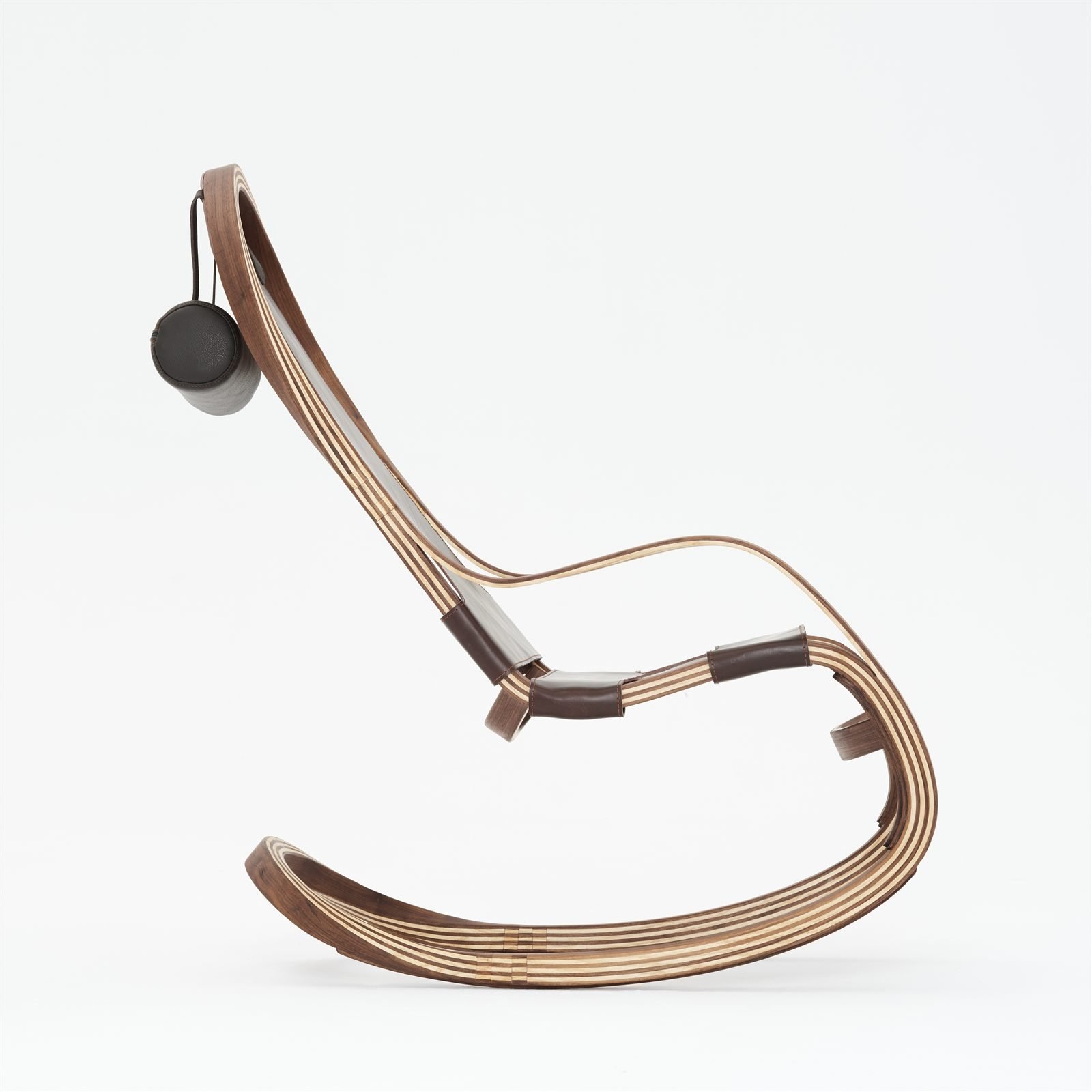 Marino Rocker by Andrés Mariño Maza, side view, steam-bent solid wood
