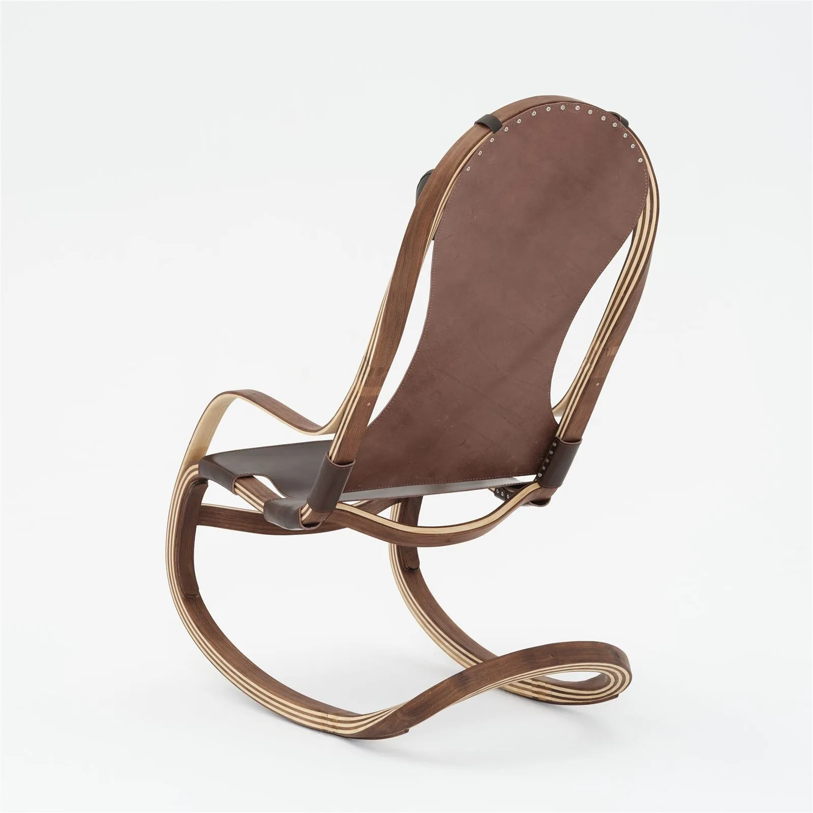 Marino Rocker, three-quarter view